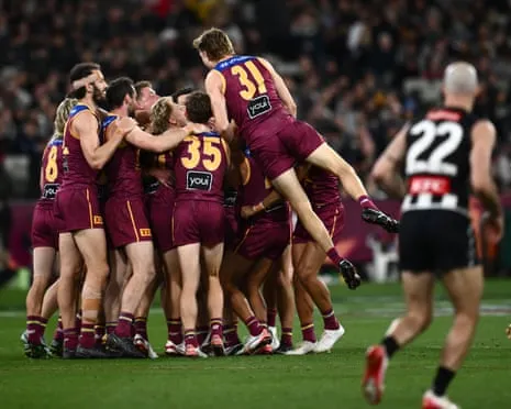 The Lions Overpower The Magpies to Secure Championship Clash Against The Cats